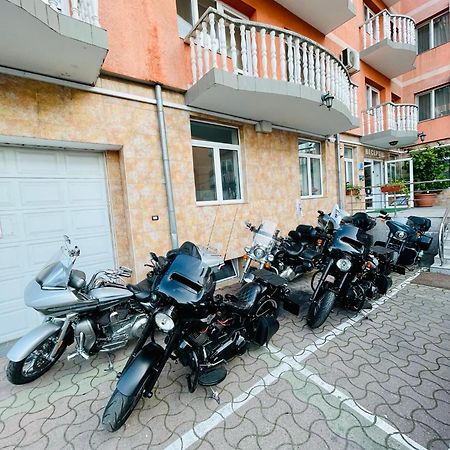 Pensiune Roua 2 Arad Ngoại thất bức ảnh