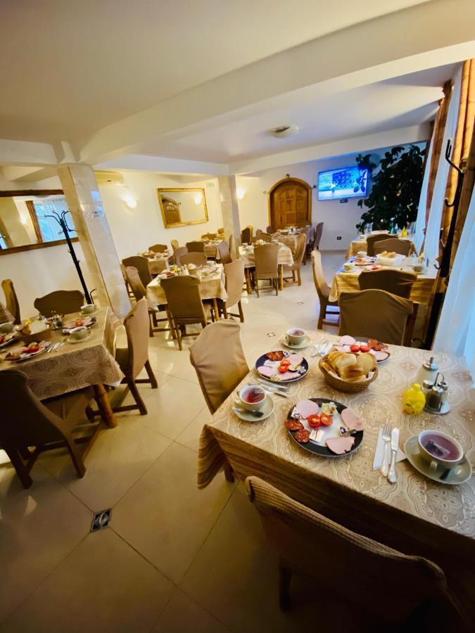 Pensiune Roua 2 Arad Ngoại thất bức ảnh
