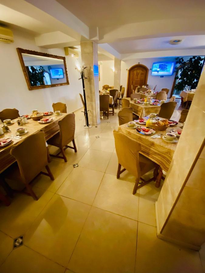 Pensiune Roua 2 Arad Ngoại thất bức ảnh